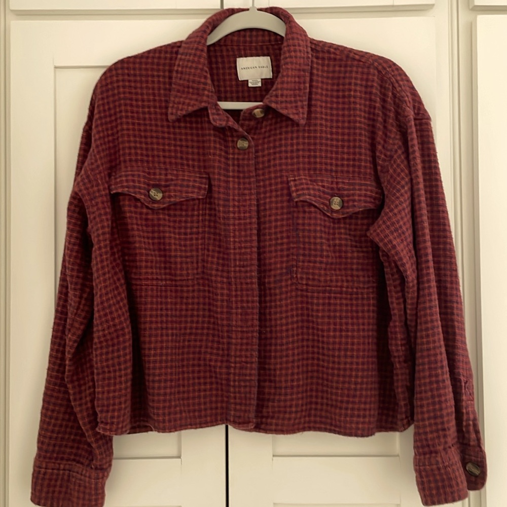 AMERICAN EAGLE Lightweight Flannel Crop Shacket Size Medium